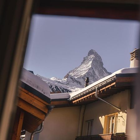 Guesthouse By The Rex Zermatt Esterno foto